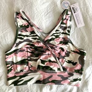 Kindred Bravely Pink & Green Size M